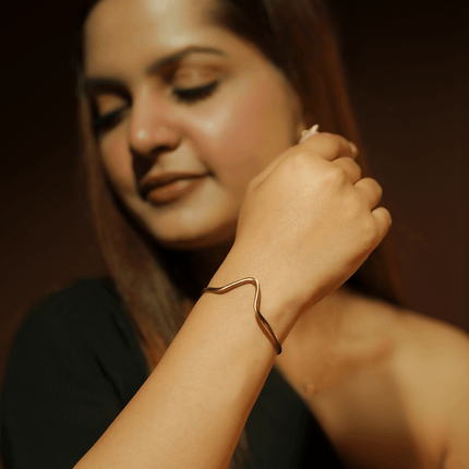 Handmade Wavy Gold Brass Cuff - HASHTACK