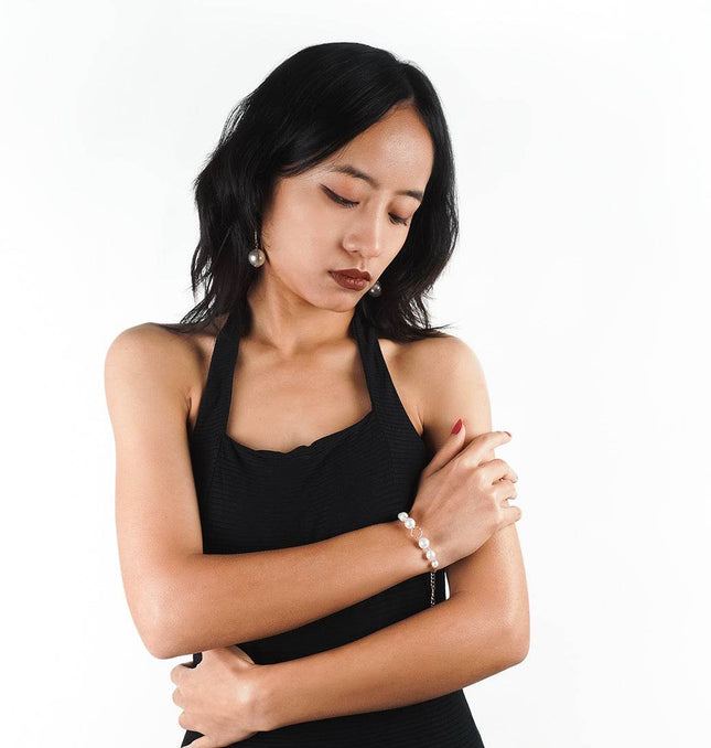Classic Radiance Pearl Bracelet - HASHTACK