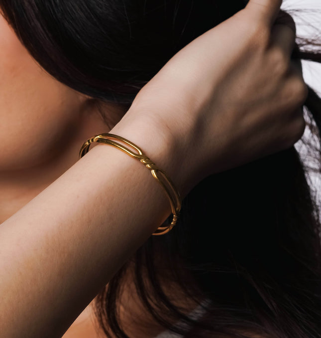 Sleek Stainless Steel Cuff - HASHTACK