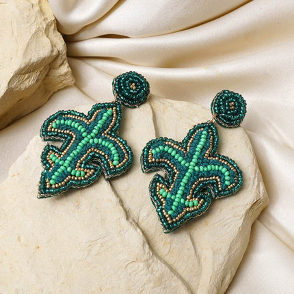 Green Beaded Plant Earrings - HASHTACK