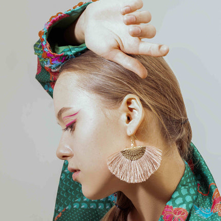 Whimsical Wave Tassels - HASHTACK