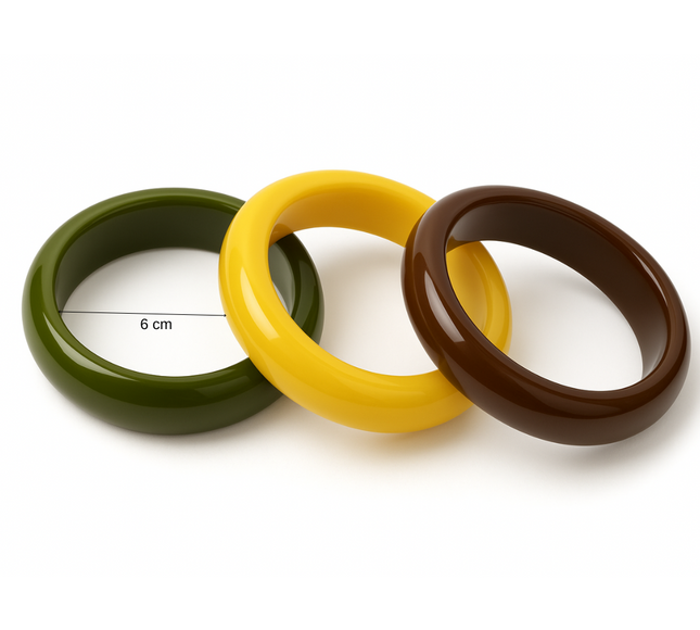 Retro Chic Resin Bangle Set