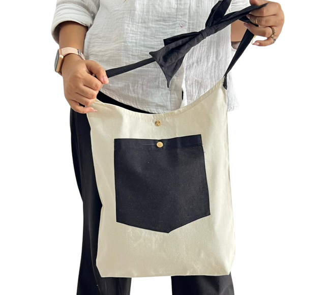 Black Bold Pocket with Bow Canvas Tote Bag