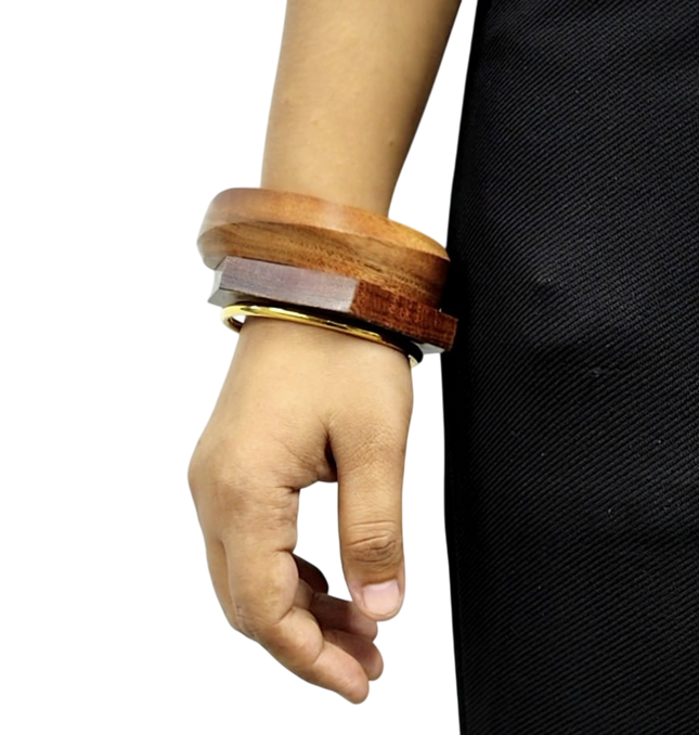 Rustic Charm Wooden Bangle Set