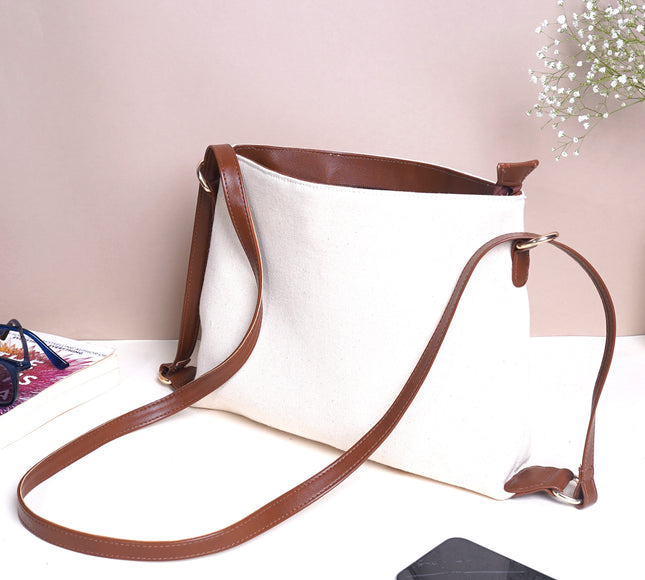 Classic Canvas Shoulder Bag Brown