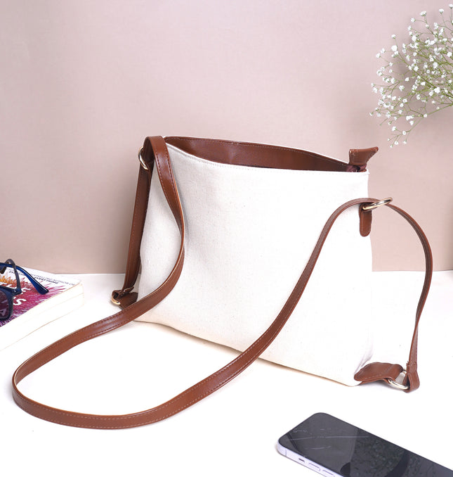 Classic Canvas Shoulder Bag Brown