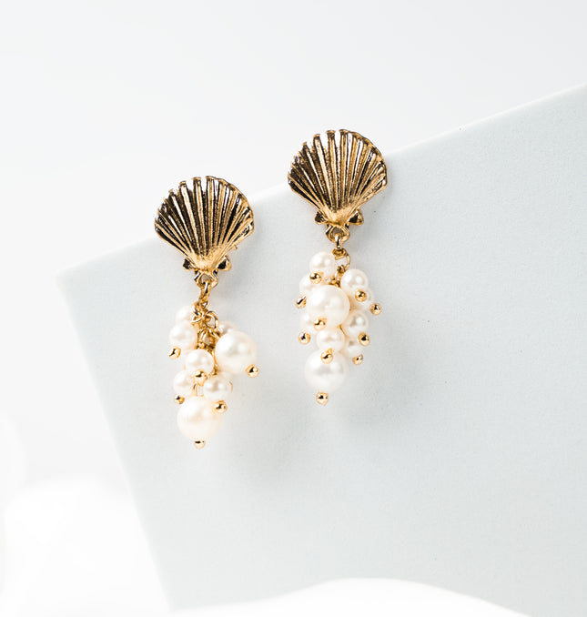 Timeless Metal Pearl Earrings