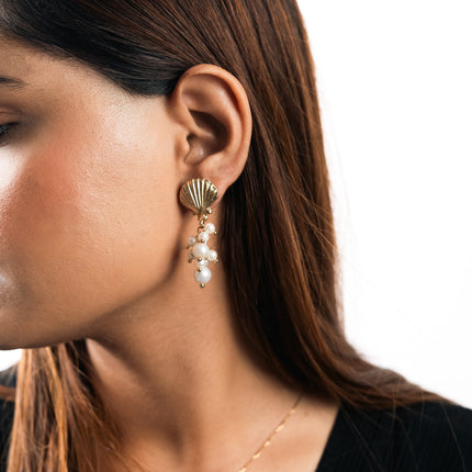 Timeless Metal Pearl Earrings