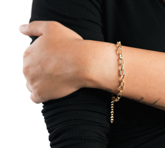 Golden Link Dainty Bracelet