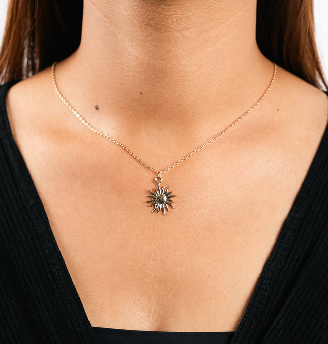 Sun Aura Necklace
