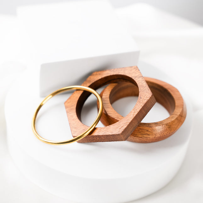 Wooden Grace Bangle Set