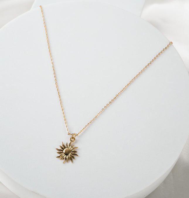 Sun Aura Necklace