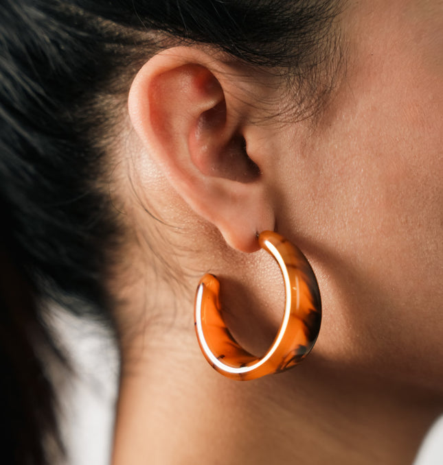 Amber Luxe Resin Hoop Earrings - Hashtack