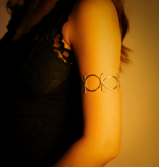 Twist & Glow Brass Adjustable Cuff