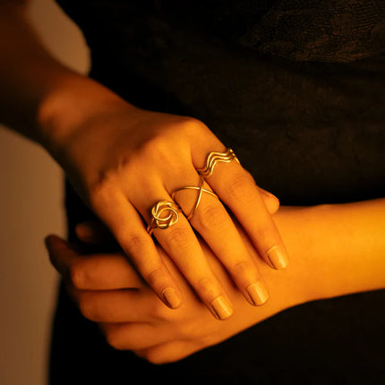 RINGS & EARRINGS
