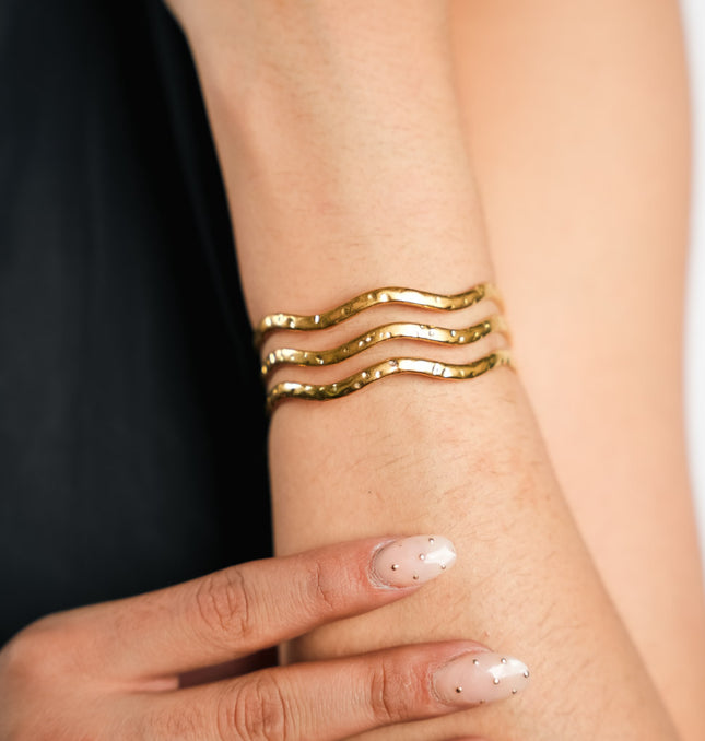 Marina Wave Gold Cuff Bracelet | Hashtack