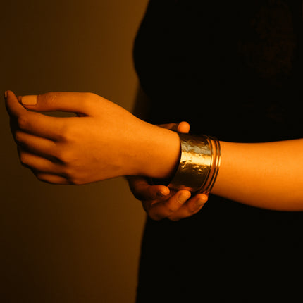 Sol Line Brass Cuff