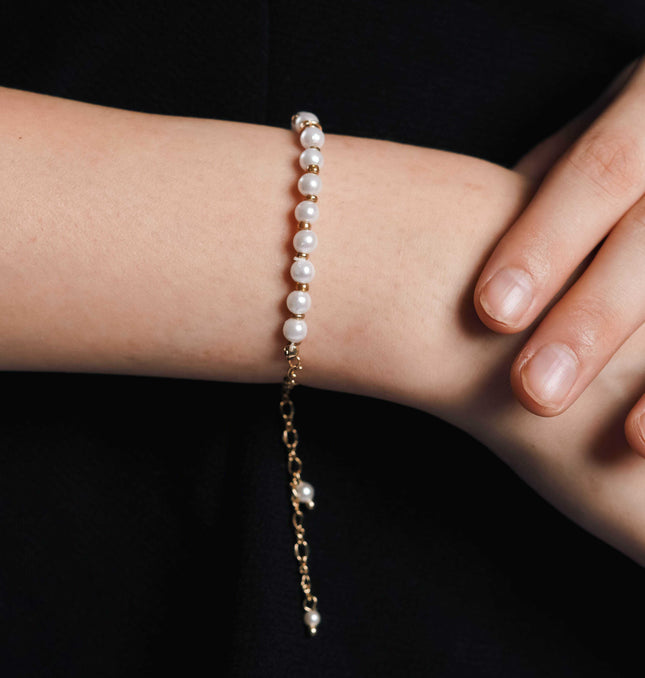 Moonbeam Pearl Layered Bracelet - HASHTACK