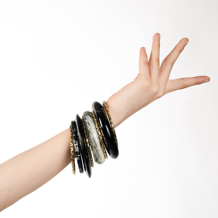 Noir Opaline Bangle