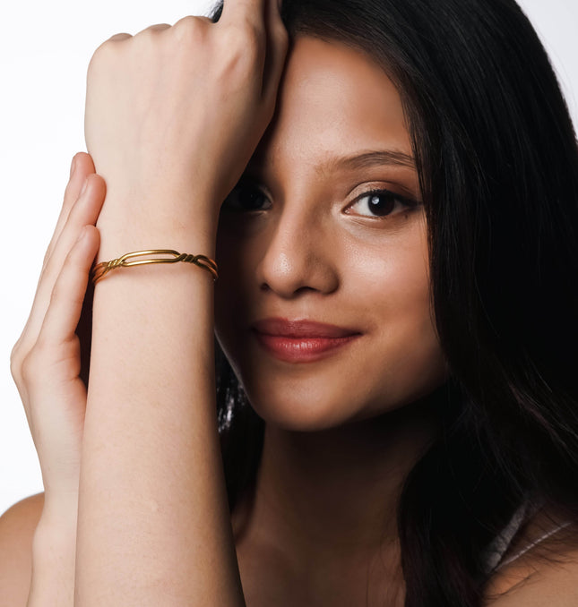 Sleek Stainless Steel Cuff - HASHTACK