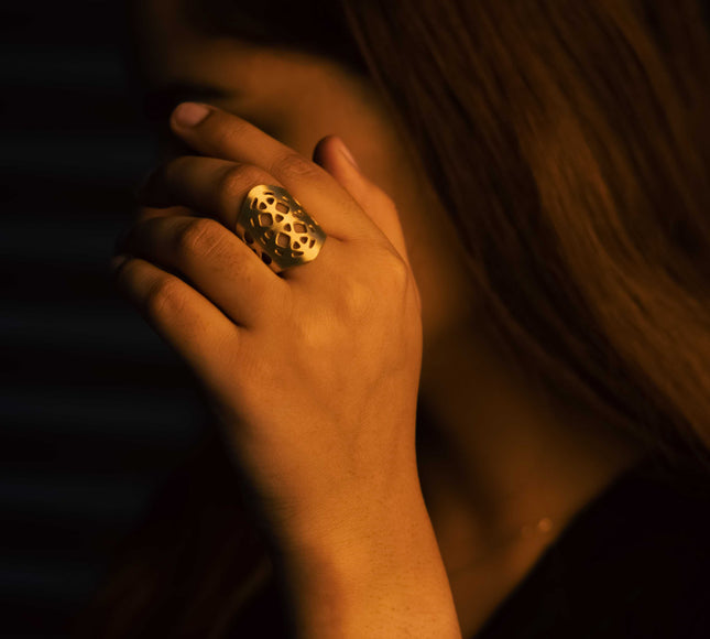 Golden Gleam Cut-Out Ring