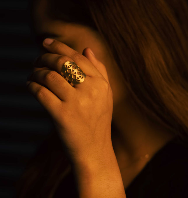 Golden Gleam Cut-Out Ring