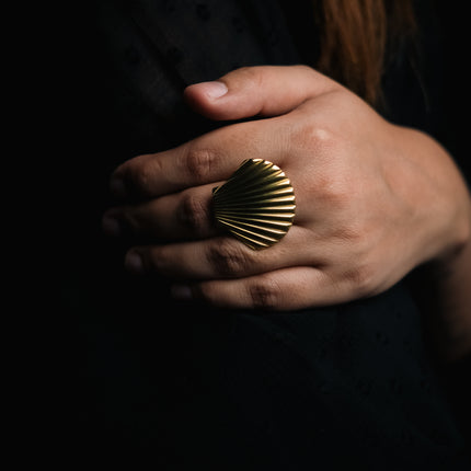 Ocean Shell Adjustable Ring