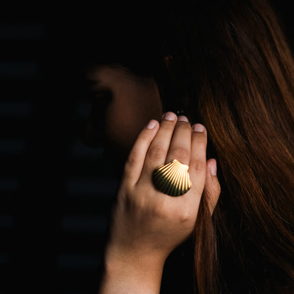 Ocean Shell Adjustable Ring