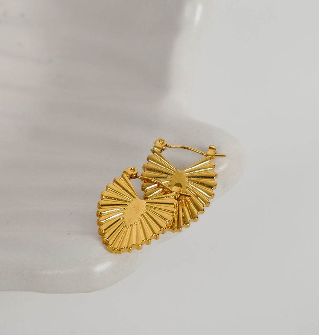 Charming Heart Metallic Hoops - HASHTACK