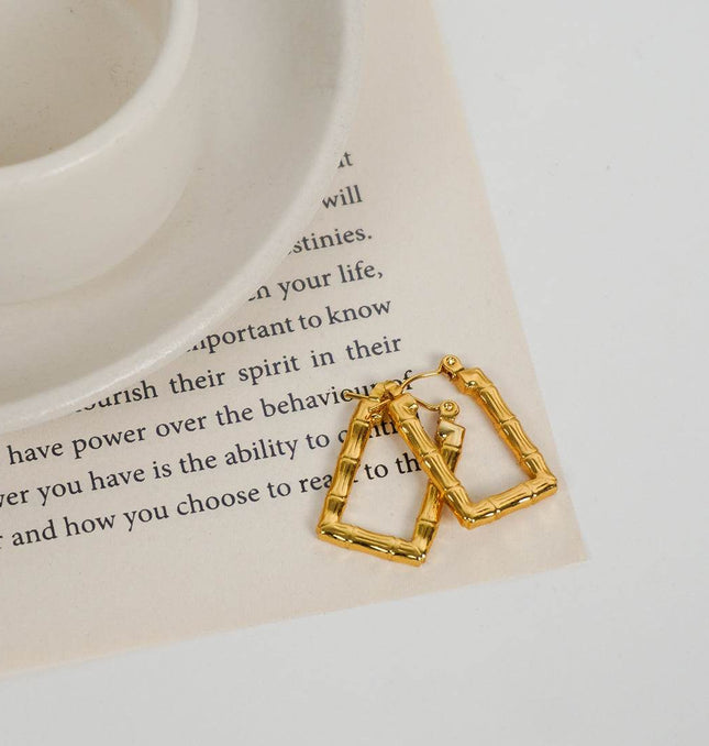 SLEEK EDGE METALLIC EARRINGS - HASHTACK