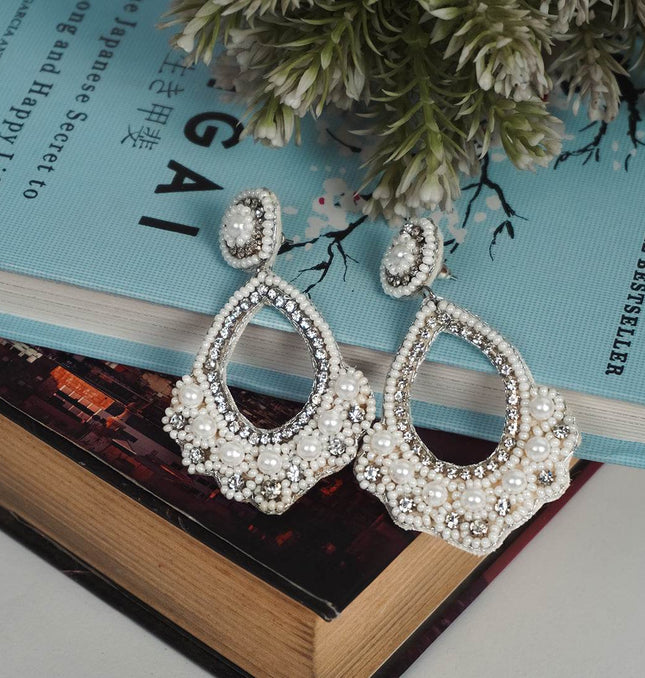 Pearl Elegance Teardrop Earrings. - HASHTACK