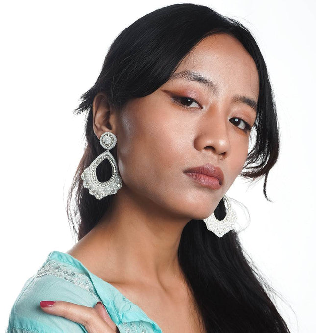 Pearl Elegance Teardrop Earrings. - HASHTACK