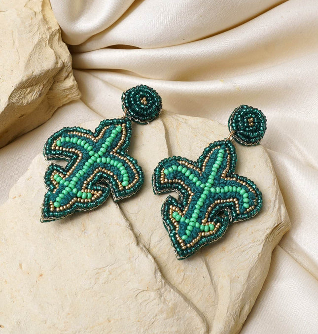 Green Beaded Plant Earrings - HASHTACK