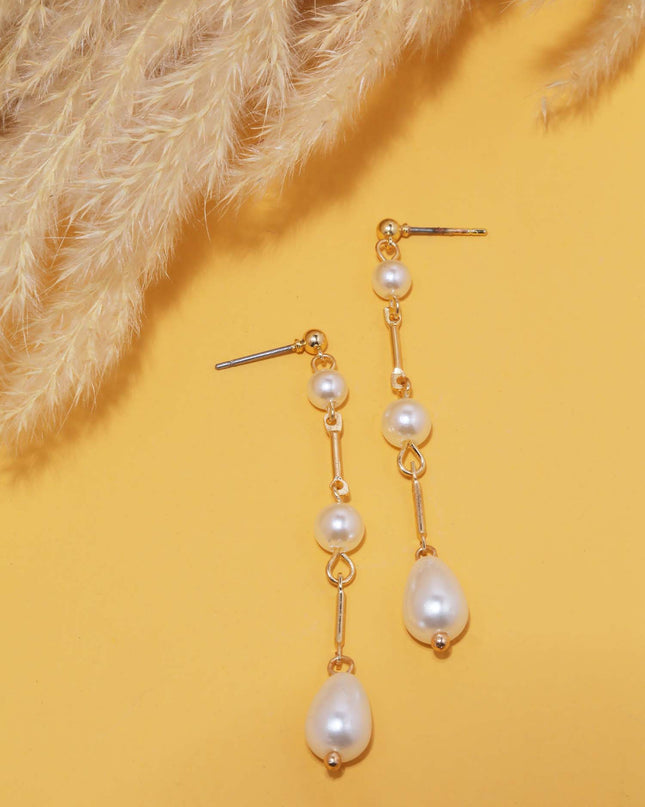 Pearl Drops Earring