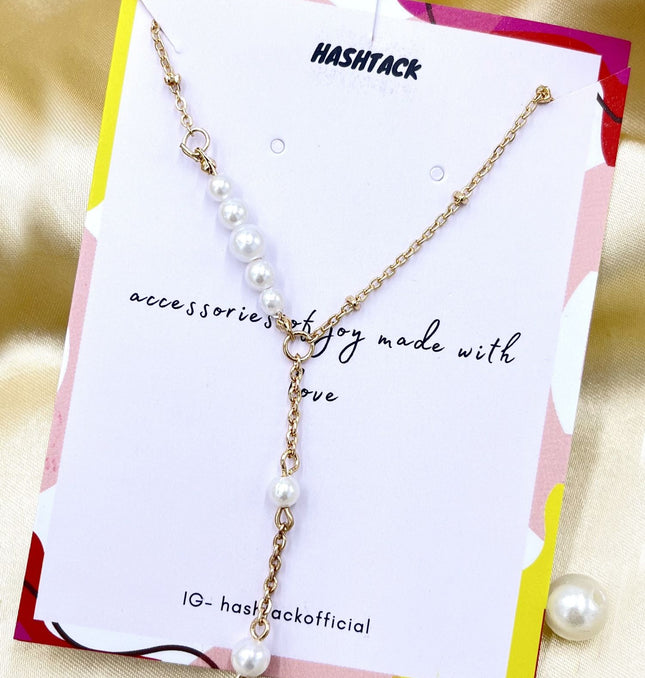 Pearl Petal White Necklace