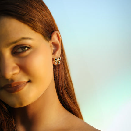 Sleek Bow-Shaped Mini Earrings