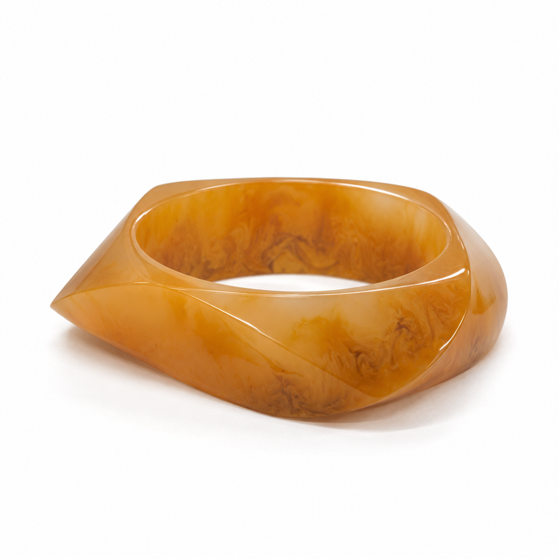 Aurelia Ember Bangle