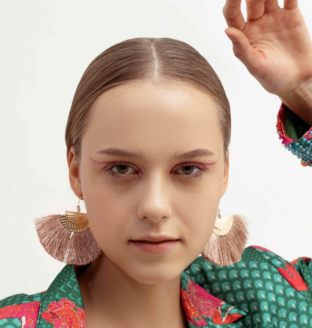 Whimsical Wave Tassels - HASHTACK