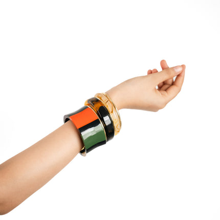 glossy-modern-resin-bangles-india_jpg - HASHTACK hashtack.in