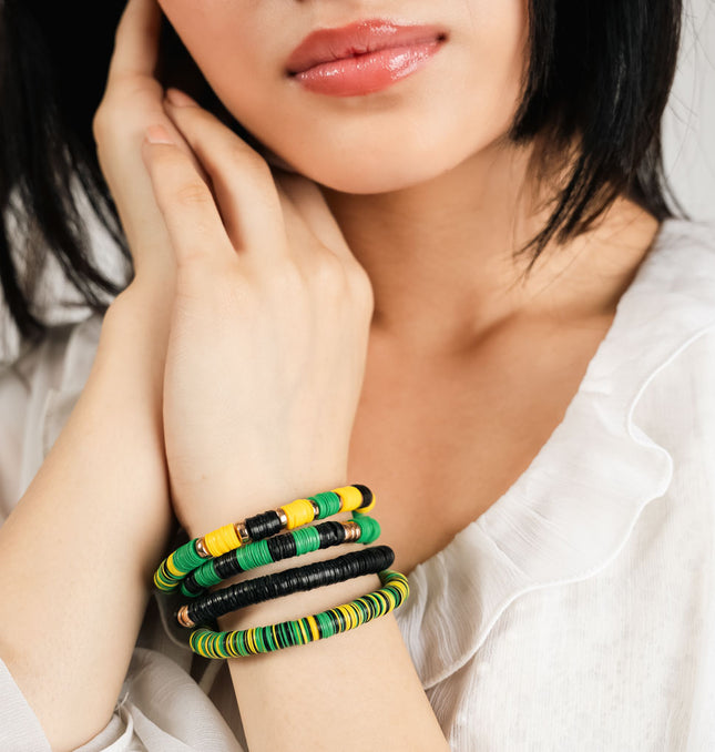 green-yellow-stackable-bracelet-set_jpg_c9c3cc93-2938-42ae-bf27-62c101d4a2dd - HASHTACK hashtack.in