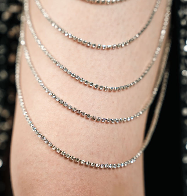 layered-crystal-leg-chain-closeup_jpg - HASHTACK hashtack.in