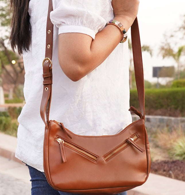 lookatmeslingbag_1 - HASHTACK hashtack.in