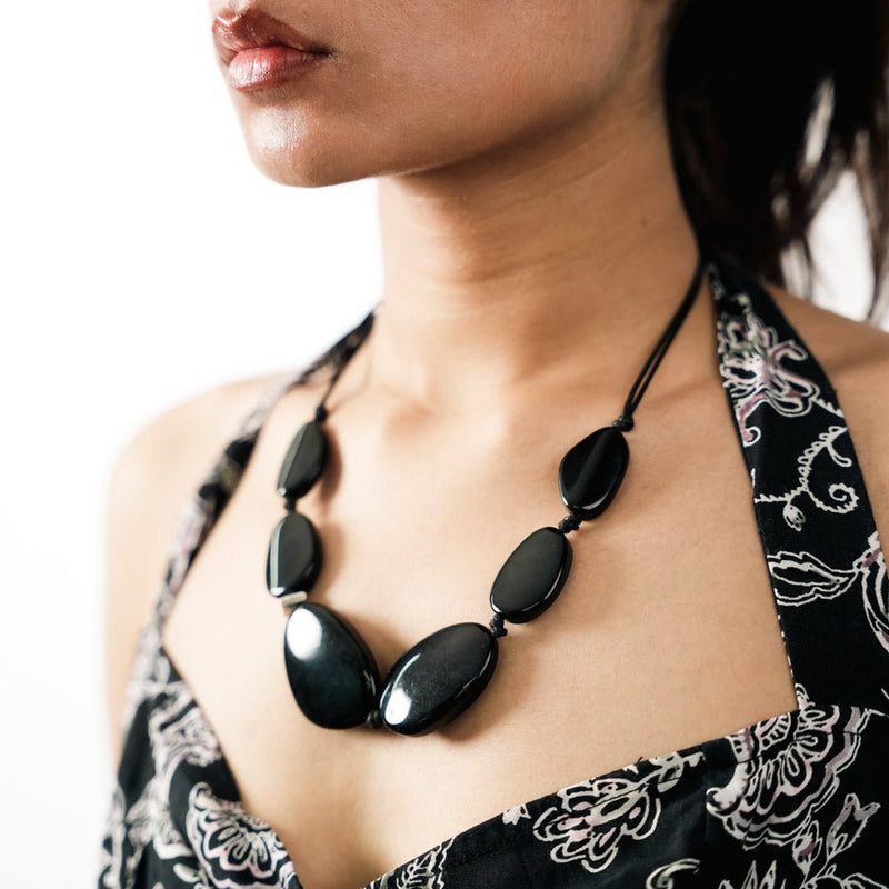Midnight Muse Necklace