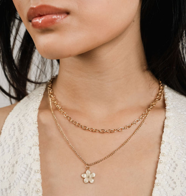 Minimal Flower Layered Necklace - HASHTACK