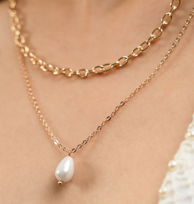 Pearl Drop Layered Necklace - HASHTACK