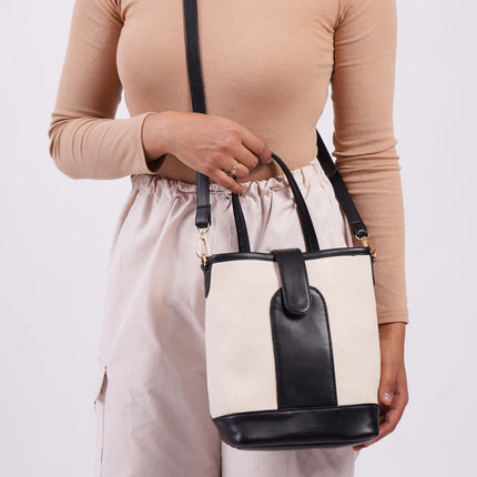 Explorer Canvas Handbag black