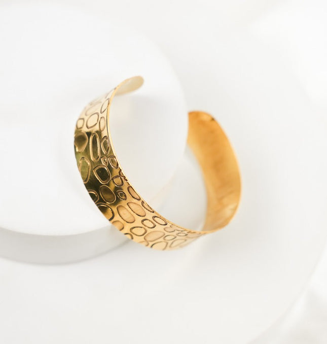 Textured Gold Cuff Bracelet - HASHTACK