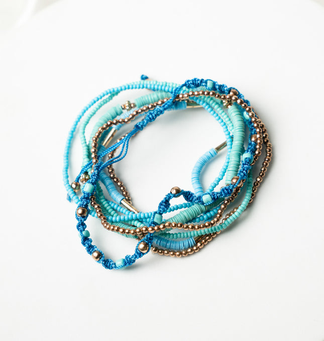 turquoise-stackable-bracelet-set-aesthetic-flatlay-glass-display_jpg_3201ddce-953d-4536-8671-91fb67882ef4 - HASHTACK hashtack.in